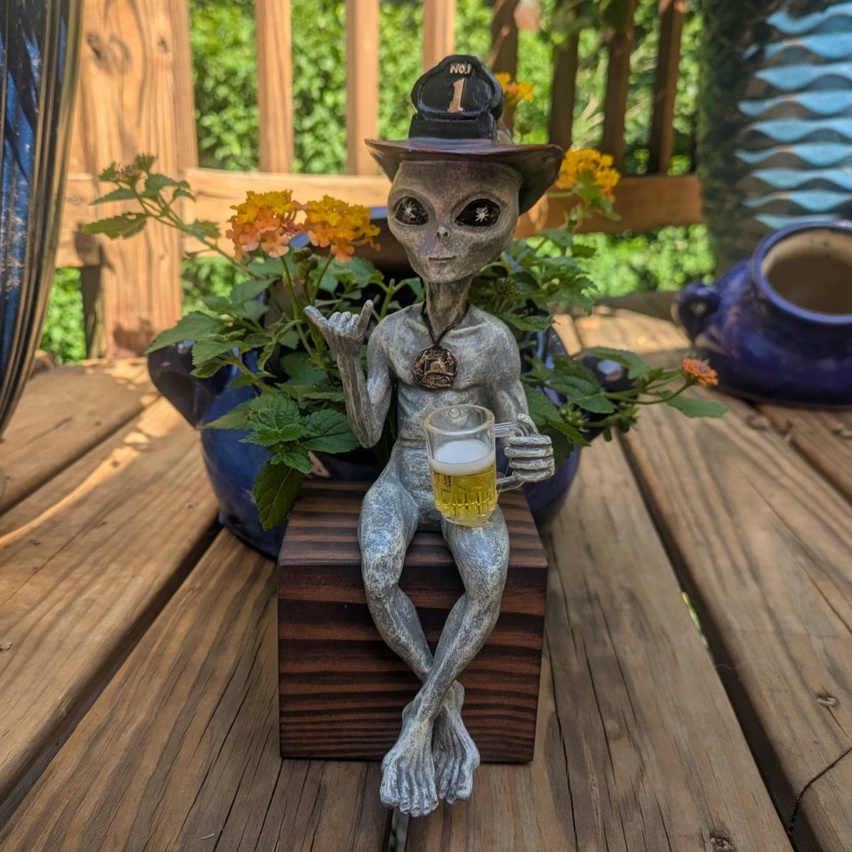 Alien Invasion Fireman Male Shelf Sitter Statue 10" Tall: Gray