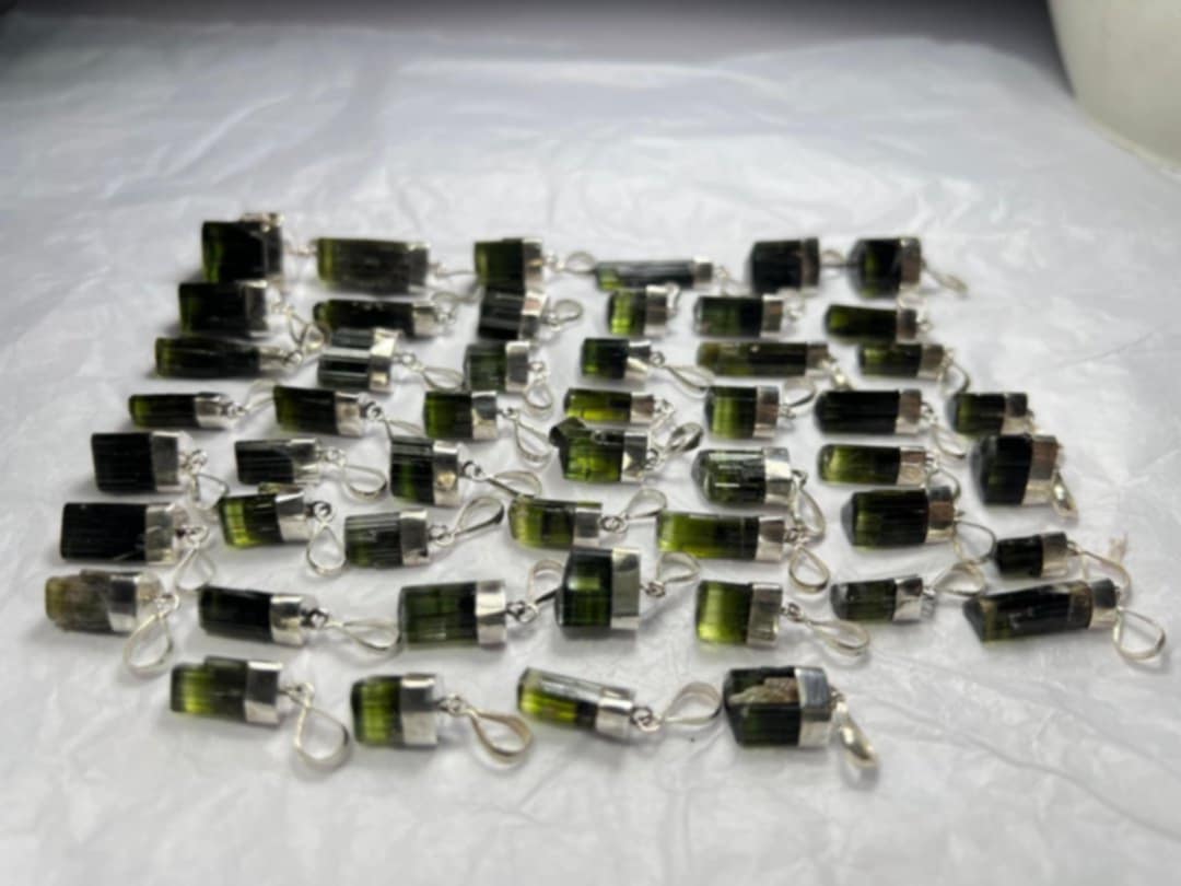 Green Aventurine Pendant (Each)