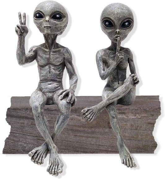 Alien Ledge Loungers “Peace & Quiet” 10″ H Figurine Set