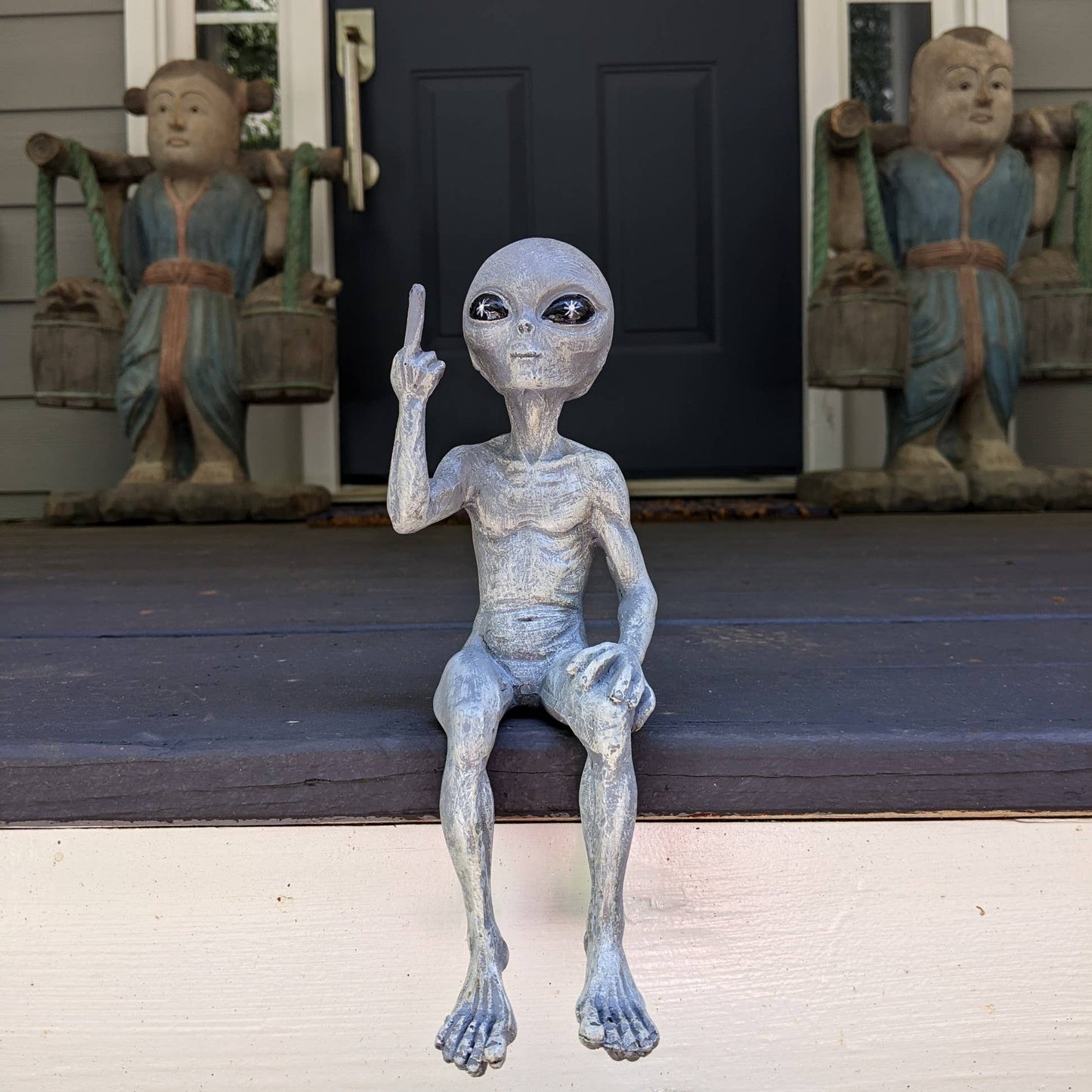 Rude Alien Statue “Flipping The Bird” 10″ H Shelf Sitter : Green