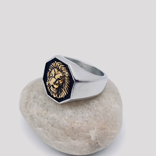 Lion's Head Stainless Steel Men's Ring : Golden and steel color