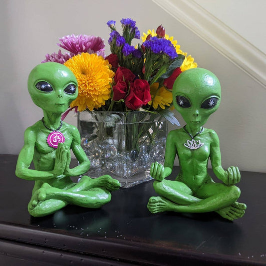 Alien Invasion "Zen and Yoga” Couple Meditating Figurine Set: Green