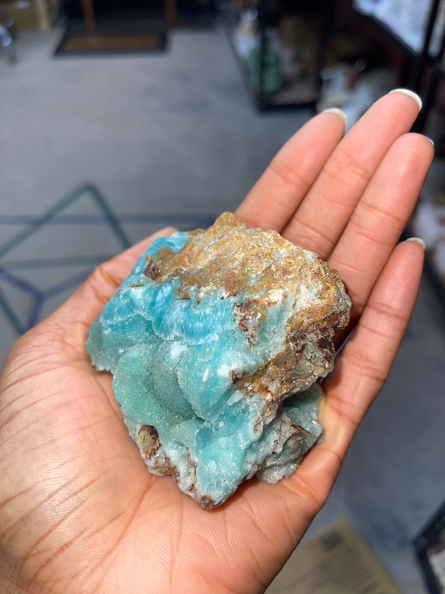 Smithsonite Raw Crystal Carving C1