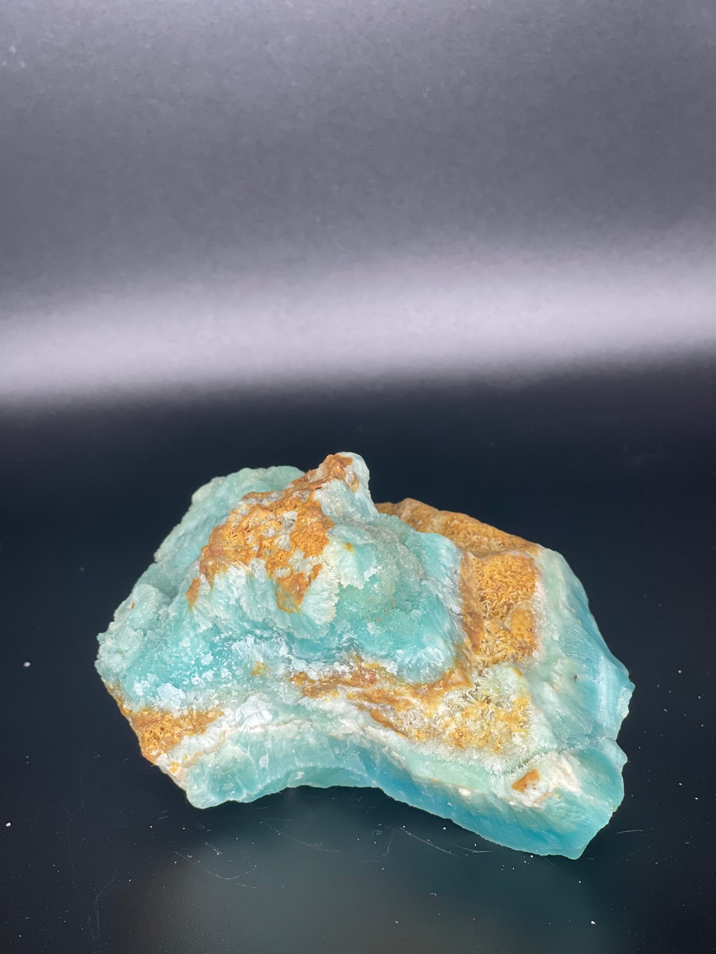 Smithsonite Raw Crystal Carving E1