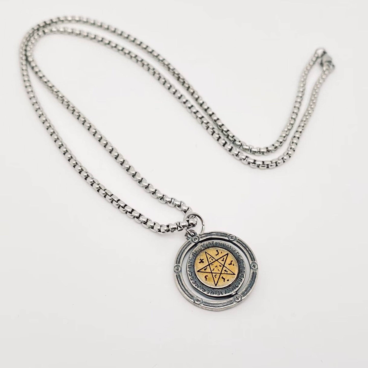 Horus Eye of God Rotatable Pendant Necklace - MJ: Pendant + chain