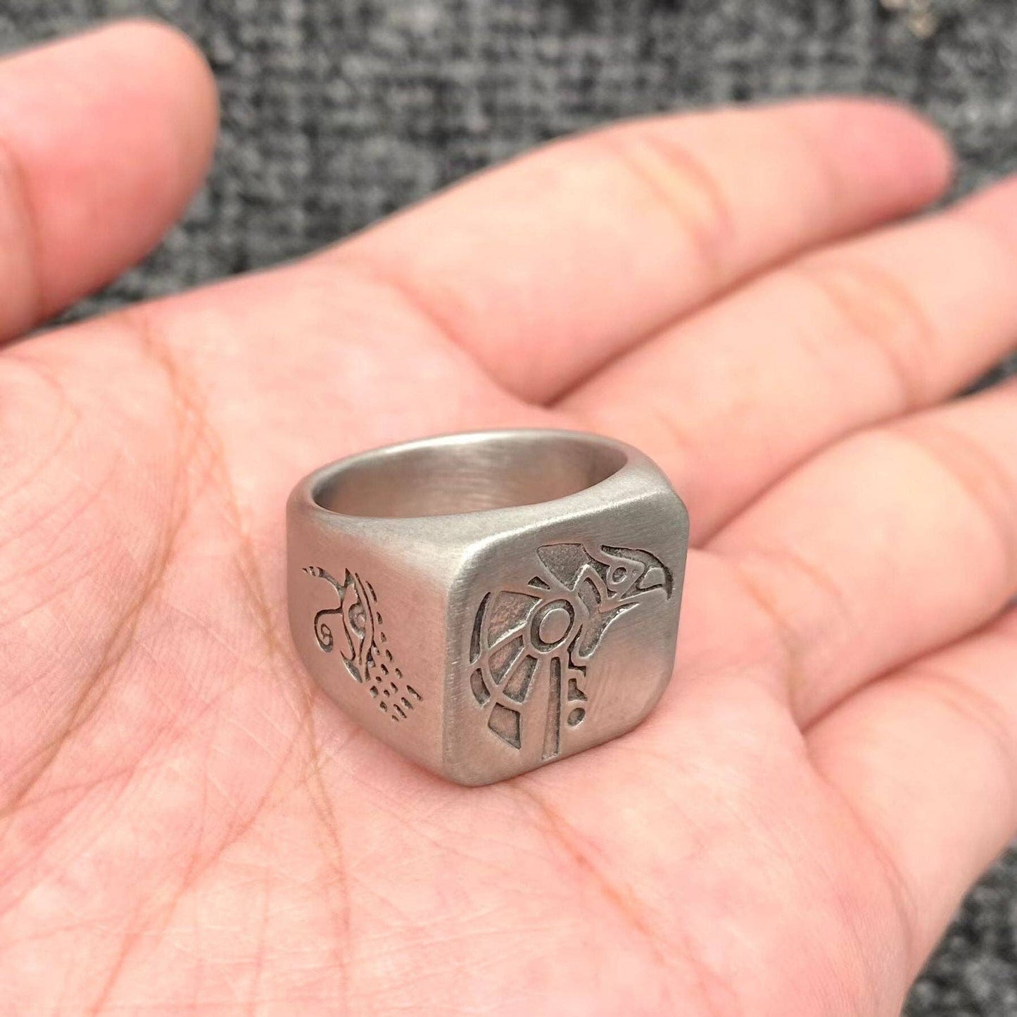 Egyptian Anubis & Horus Signet Stainless Steel Ring - MJ/MR: Horus / 8