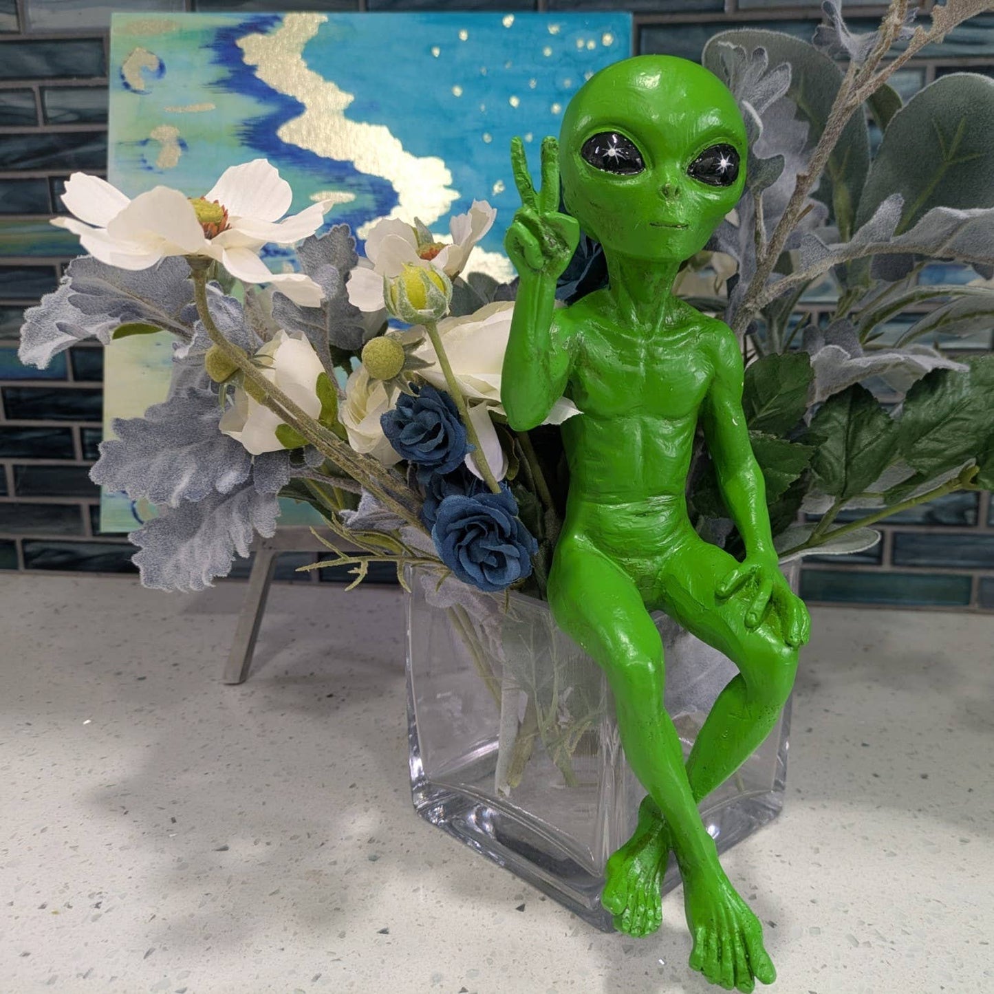Alien Invasion Peace Dude Male Figurine 10" tall : Green